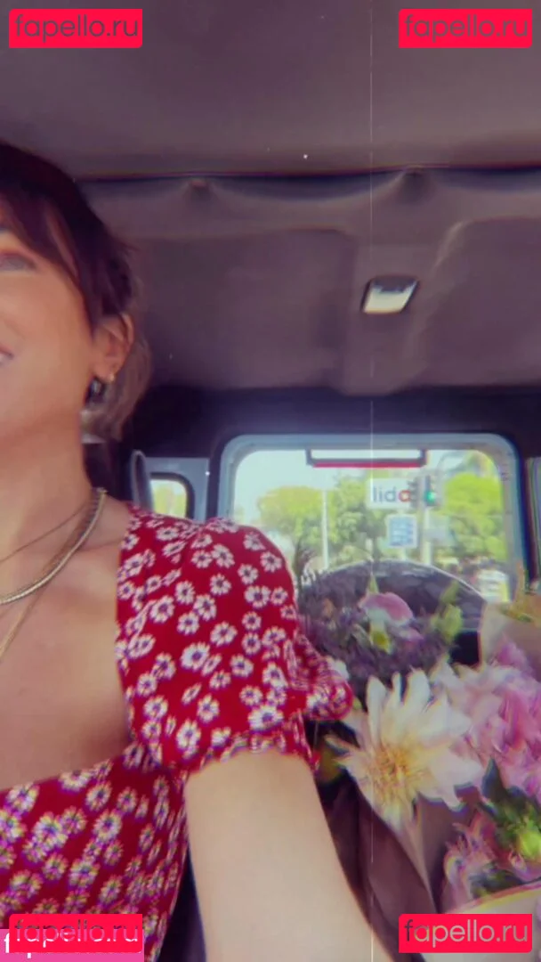 Serinda Swan Onlyfans Photo Gallery 