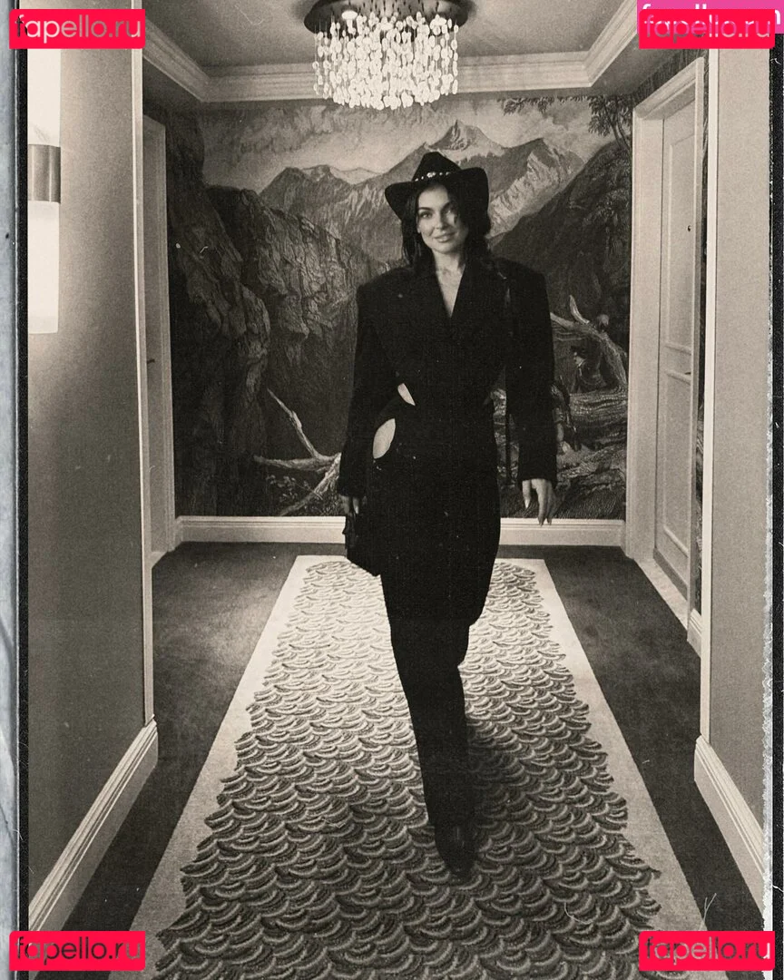 Serinda Swan Onlyfans Photo Gallery 