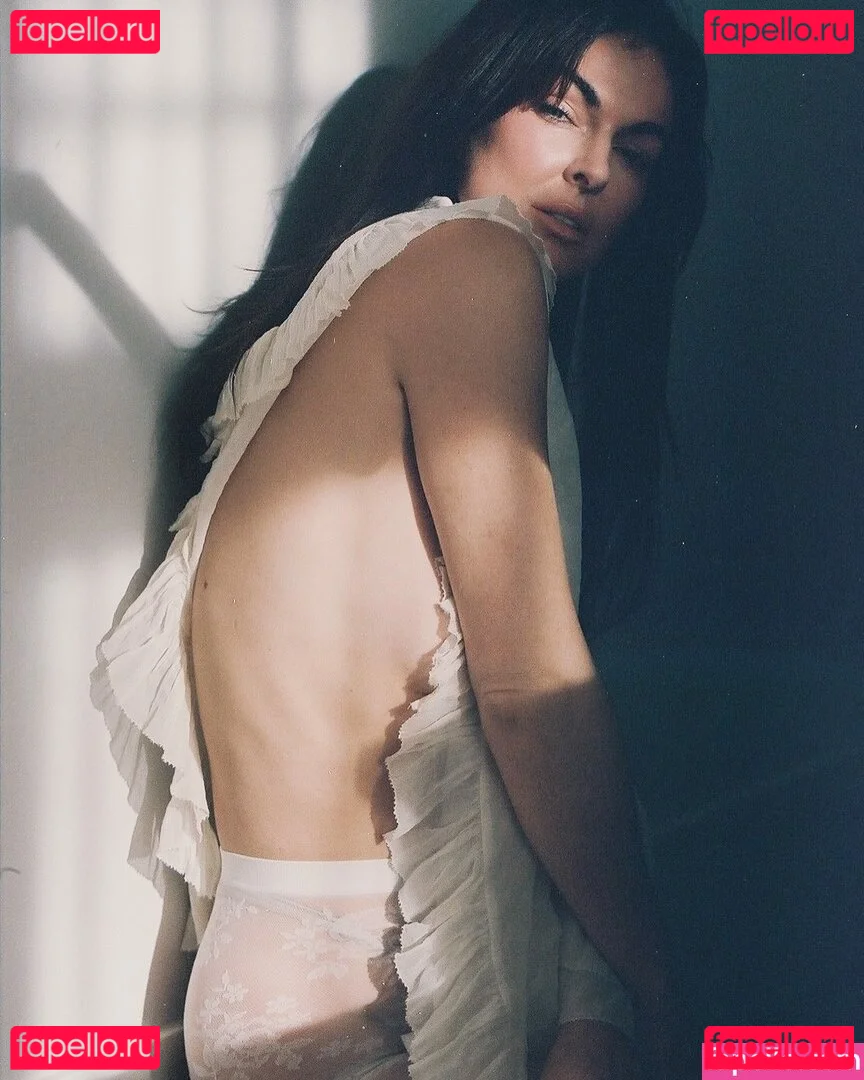 Serinda Swan Onlyfans Photo Gallery 