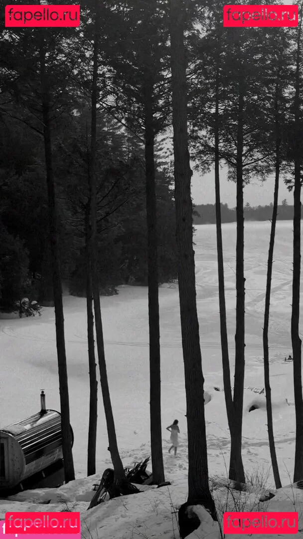 Serinda Swan Onlyfans Photo Gallery 