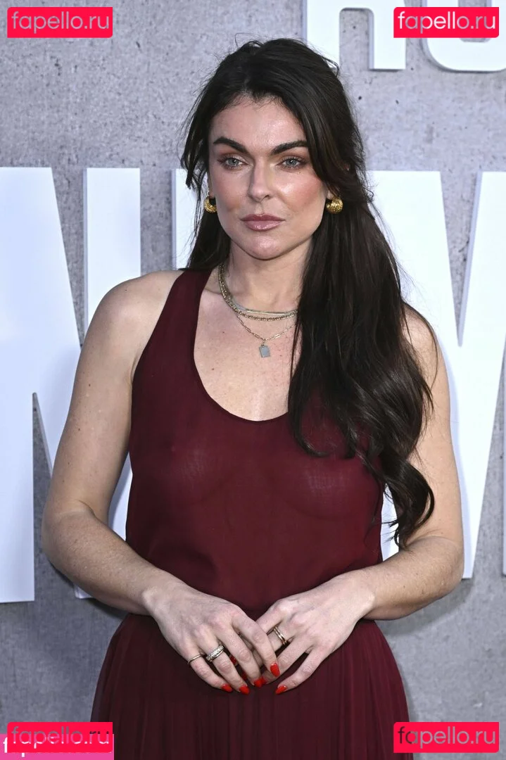 Serinda Swan Onlyfans Photo Gallery 