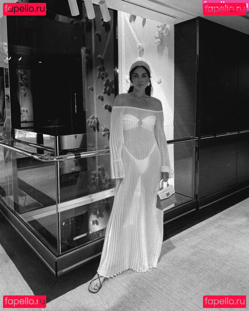 Serinda Swan Onlyfans Photo Gallery 