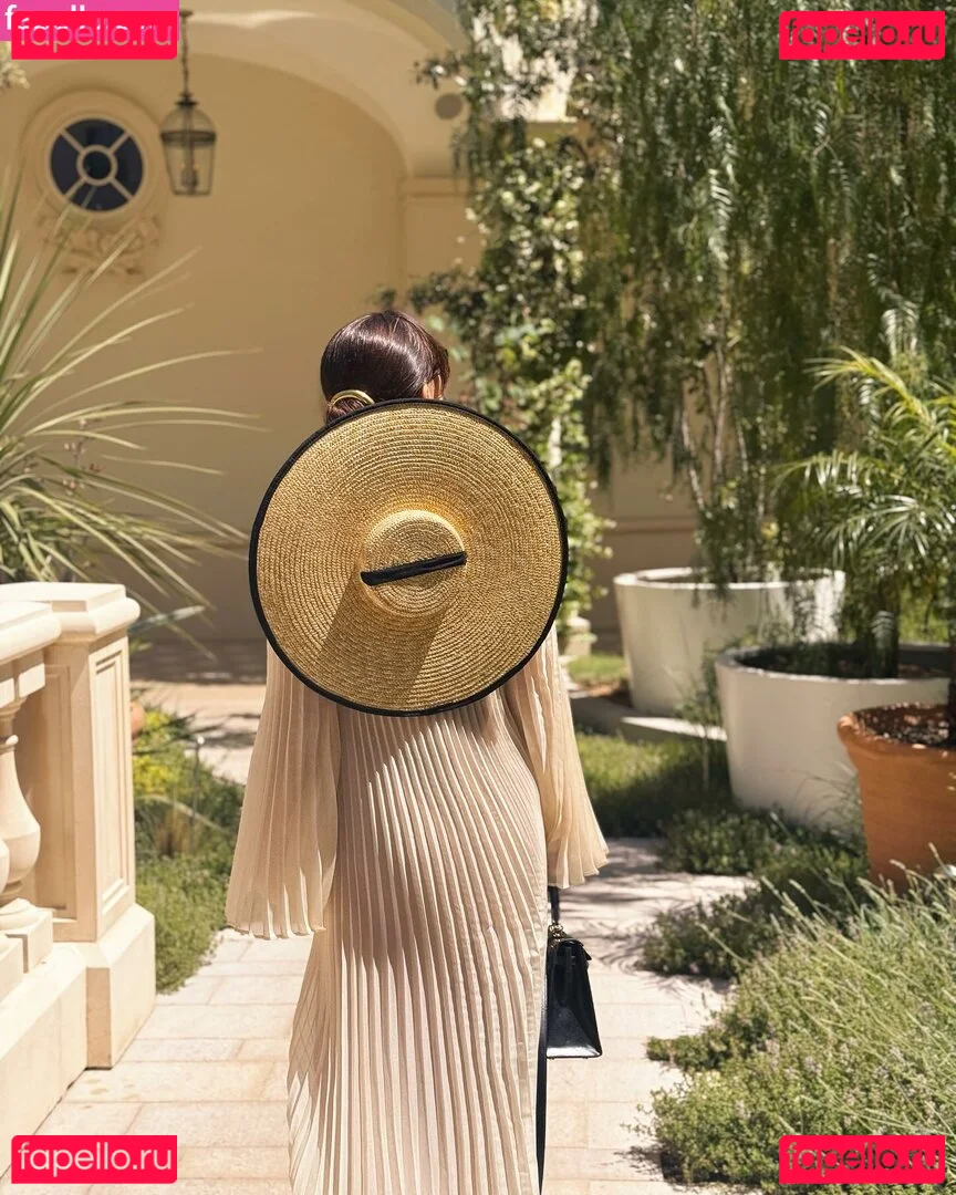 Serinda Swan Onlyfans Photo Gallery 