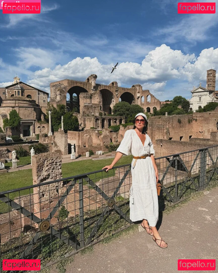 Serinda Swan Onlyfans Photo Gallery 