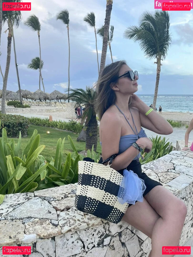 Elena Lukin Onlyfans Photo Gallery 