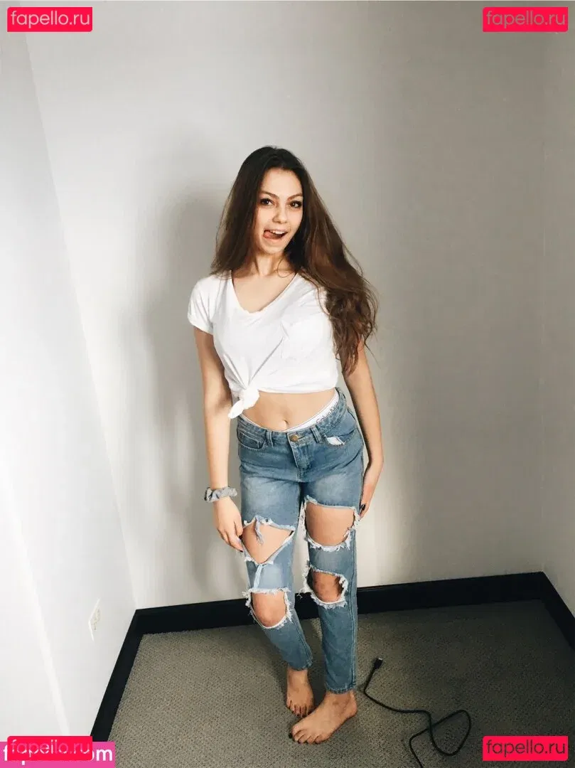 Elena Lukin Onlyfans Photo Gallery 