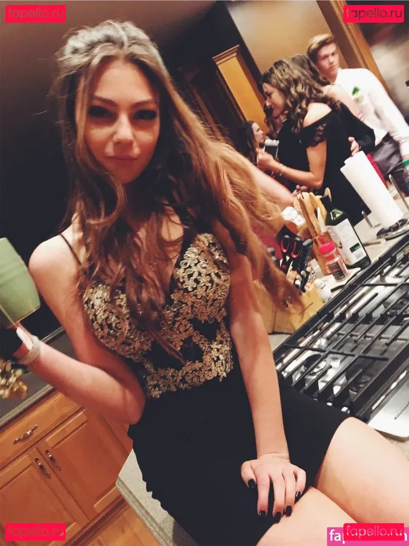 Elena Lukin Onlyfans Photo Gallery 