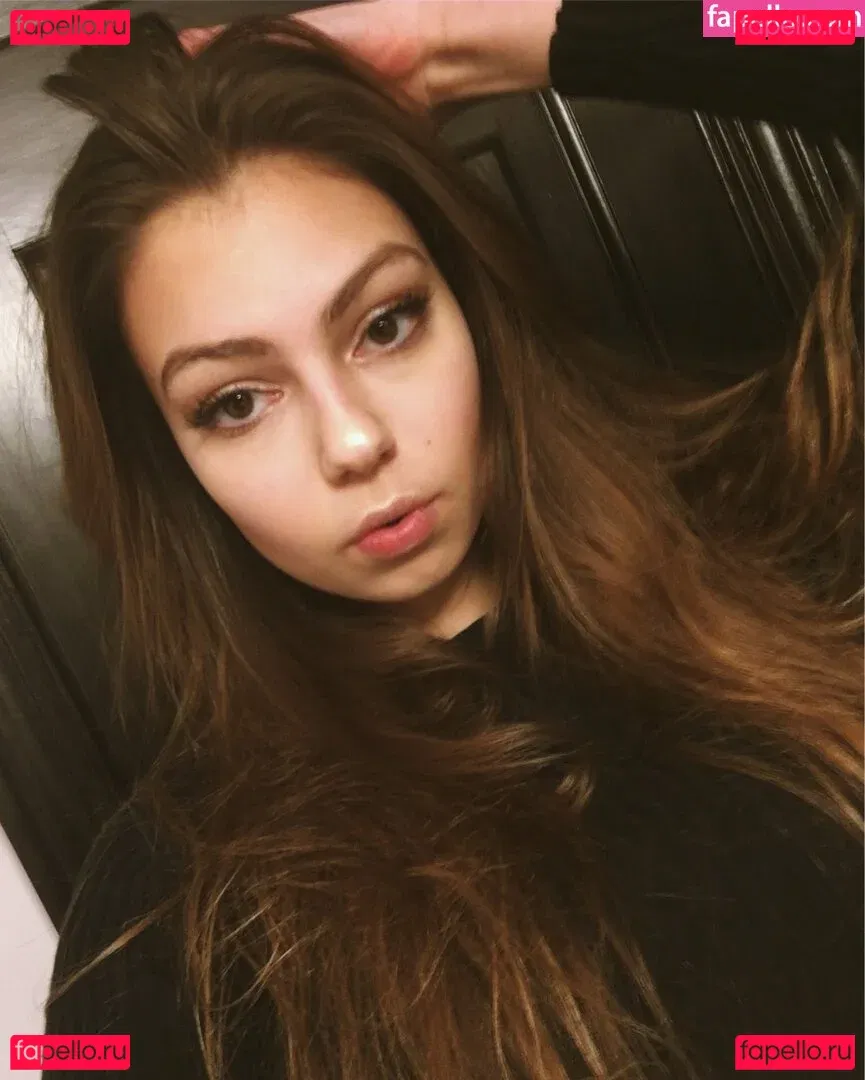 Elena Lukin Onlyfans Photo Gallery 