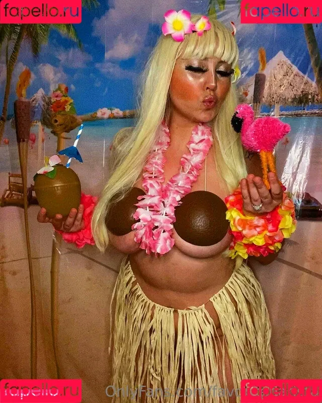 favoritebarista Onlyfans Photo Gallery 