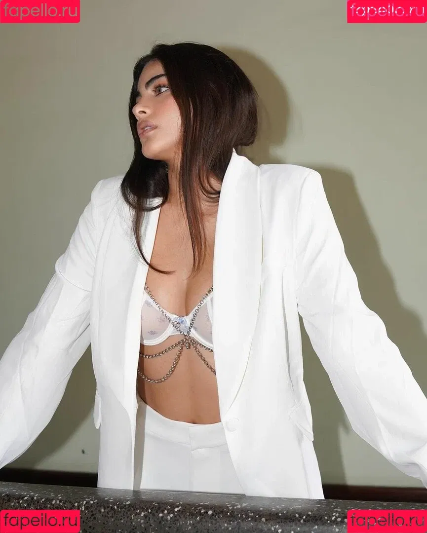 Sara Orrego Onlyfans Photo Gallery 