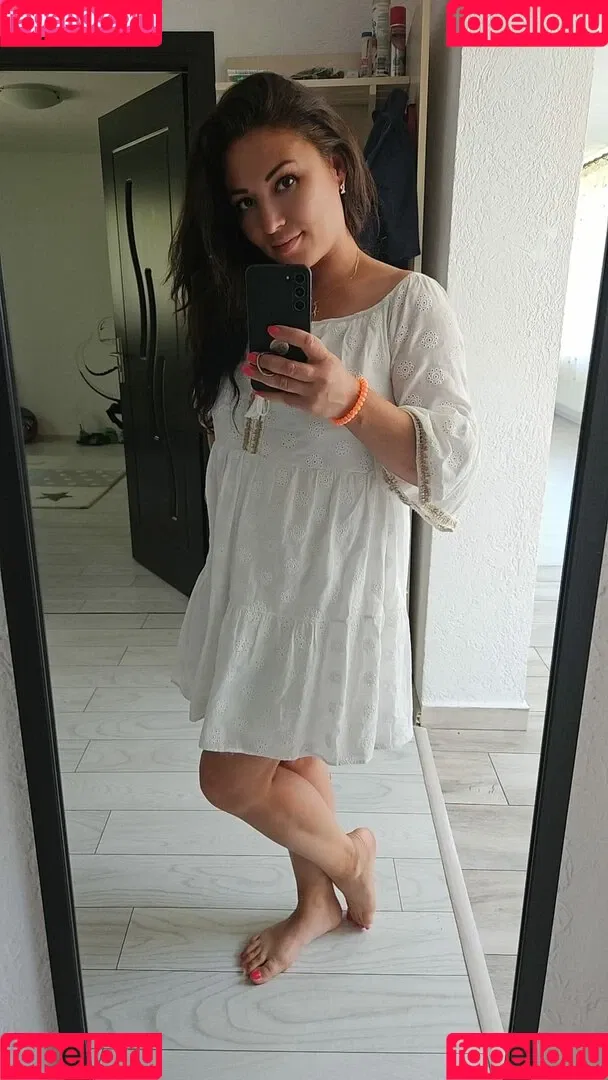 FoxyKara Onlyfans Photo Gallery 
