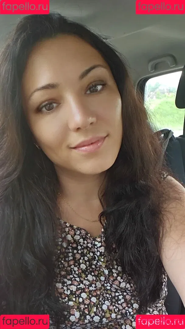 FoxyKara Onlyfans Photo Gallery 