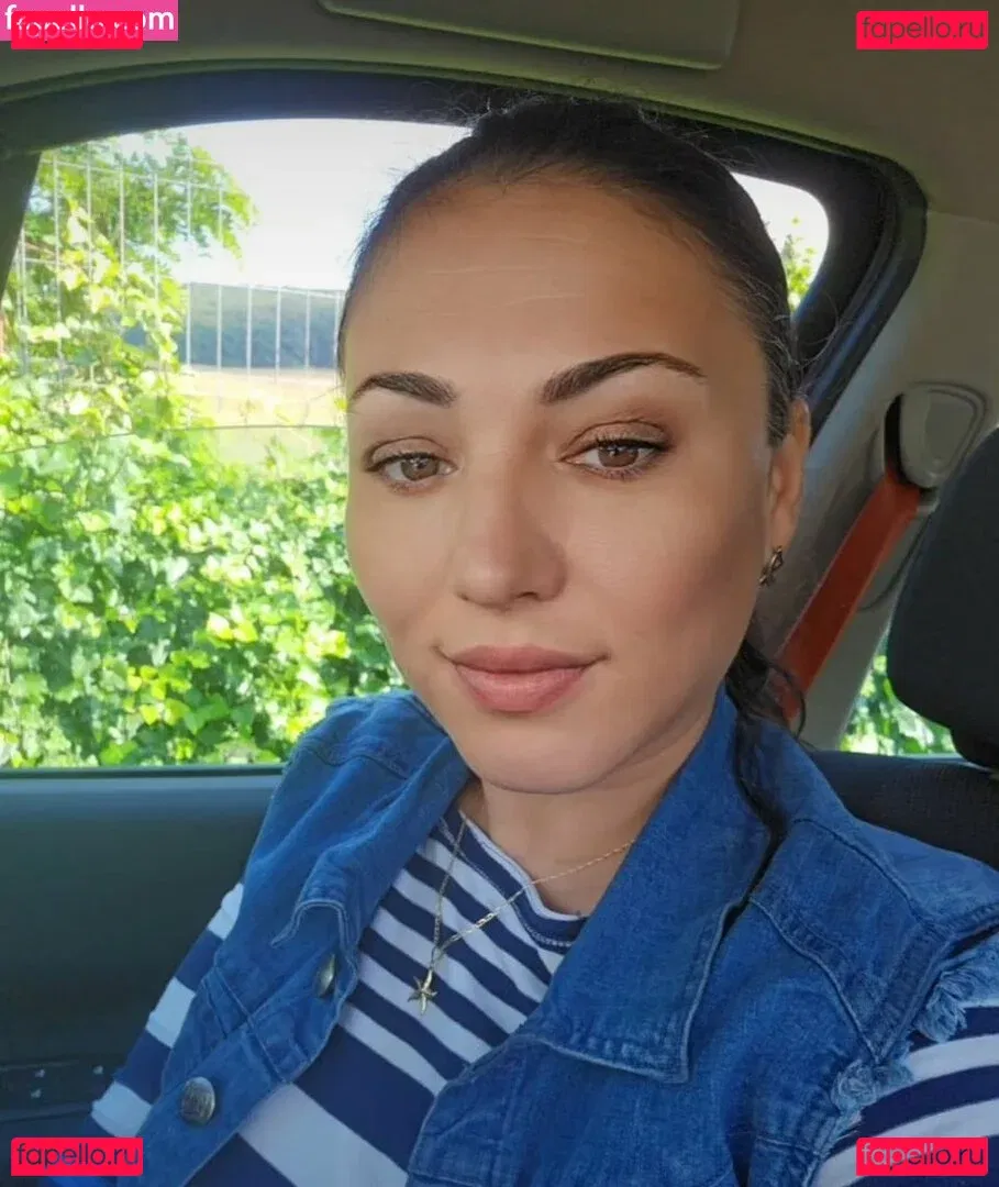 FoxyKara Onlyfans Photo Gallery 