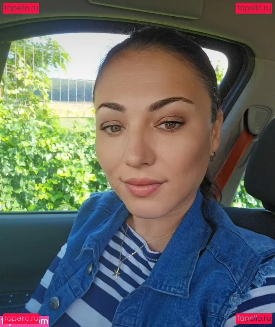 FoxyKara Onlyfans Photo Gallery 