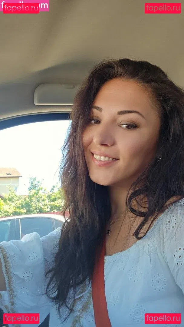 FoxyKara Onlyfans Photo Gallery 