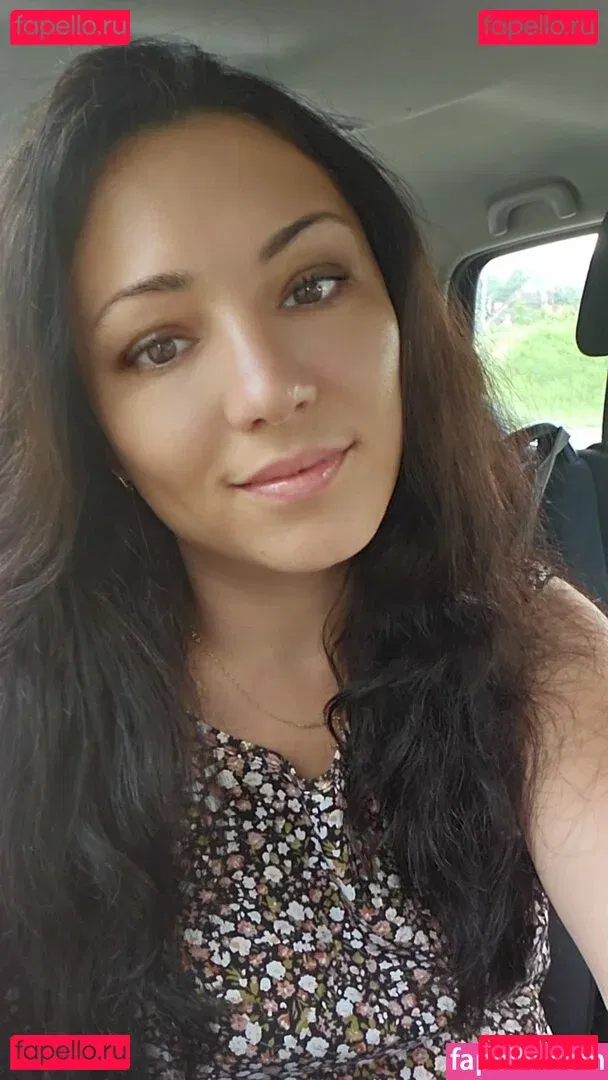 FoxyKara Onlyfans Photo Gallery 