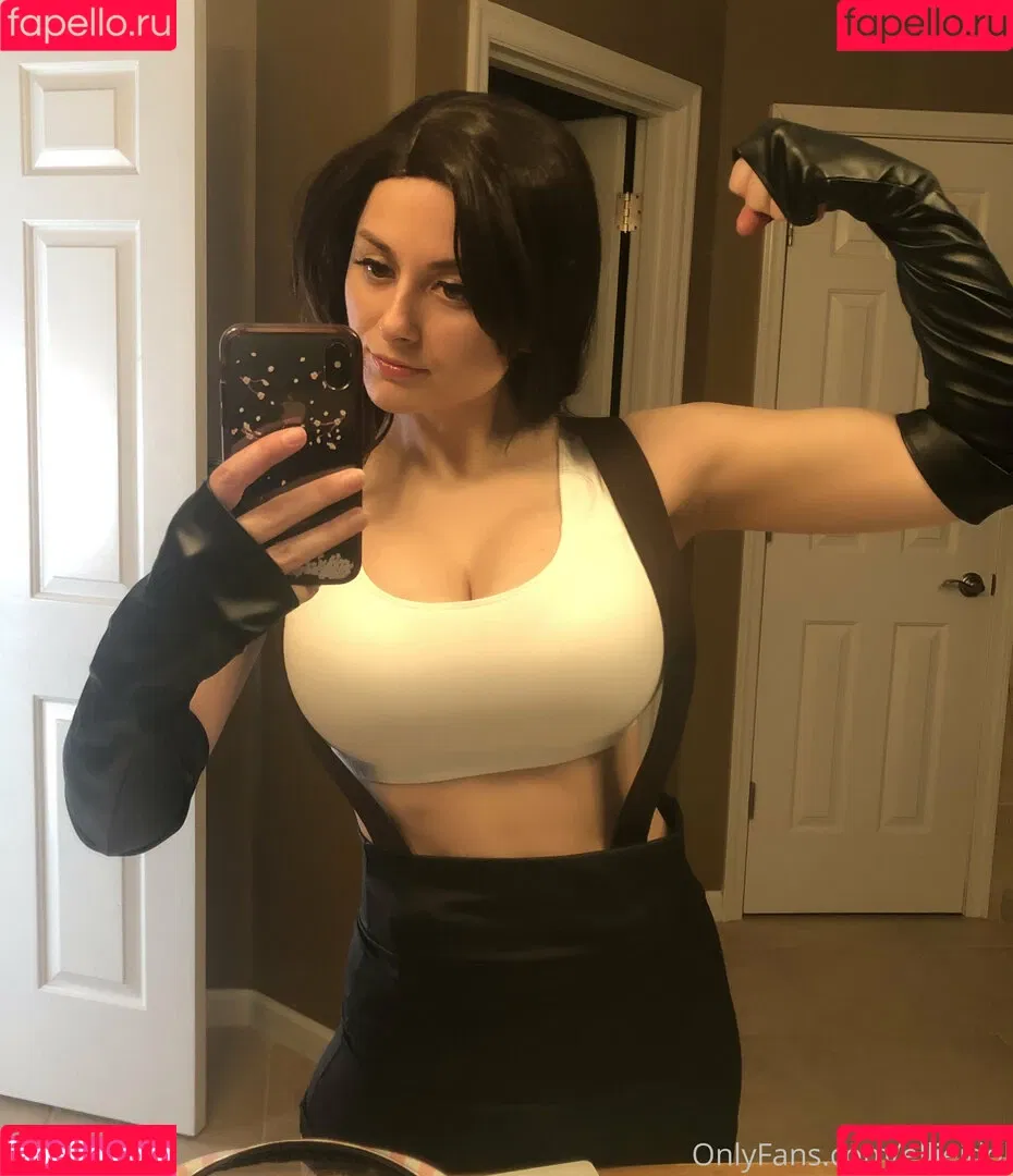 Ellie Idol Onlyfans Photo Gallery 