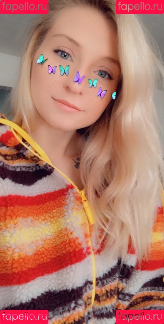 Sunny Bunnnie Onlyfans Photo Gallery 