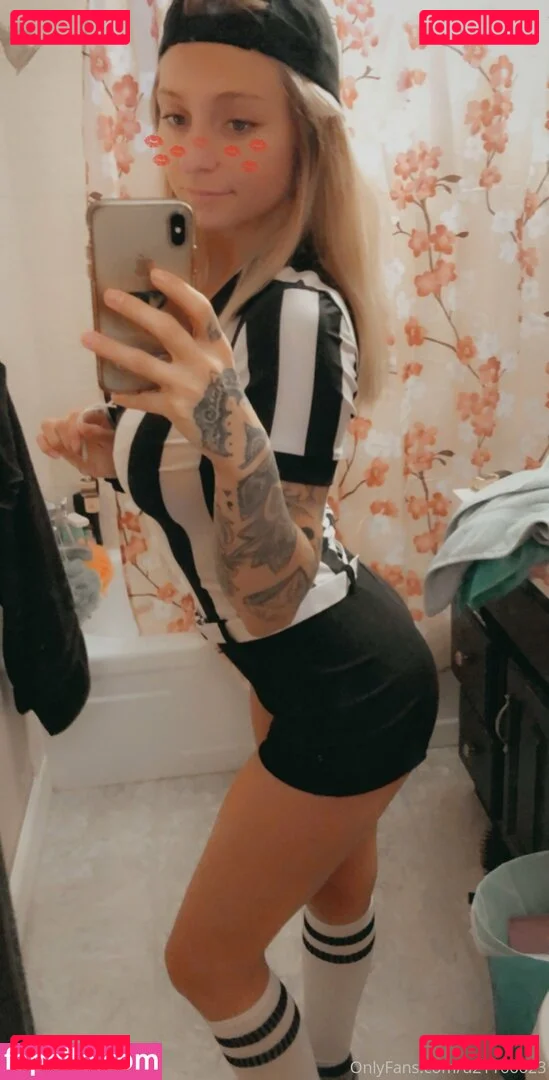 Sunny Bunnnie Onlyfans Photo Gallery 