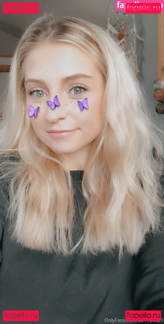 Sunny Bunnnie Onlyfans Photo Gallery 