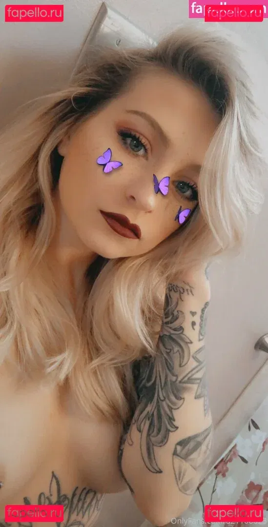 Sunny Bunnnie Onlyfans Photo Gallery 