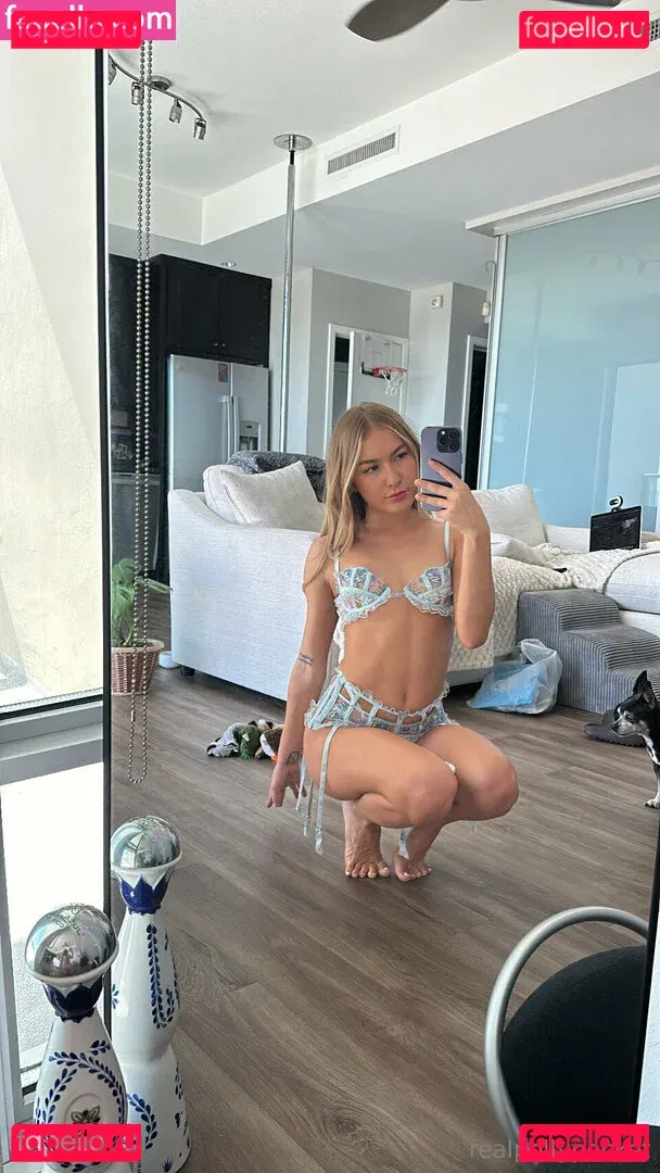 realpollypocket Onlyfans Photo Gallery 