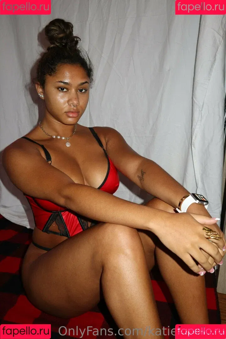 katieswrdvip Onlyfans Photo Gallery 