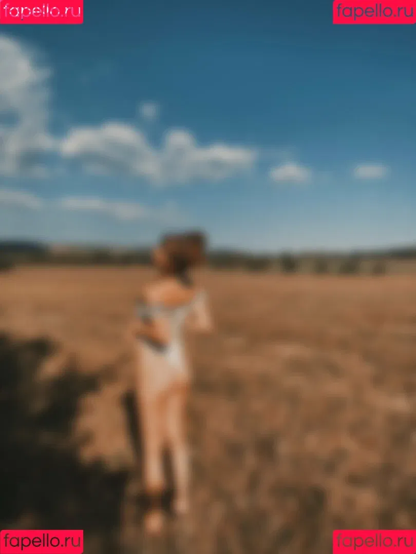 minalovegoodvids Onlyfans Photo Gallery 