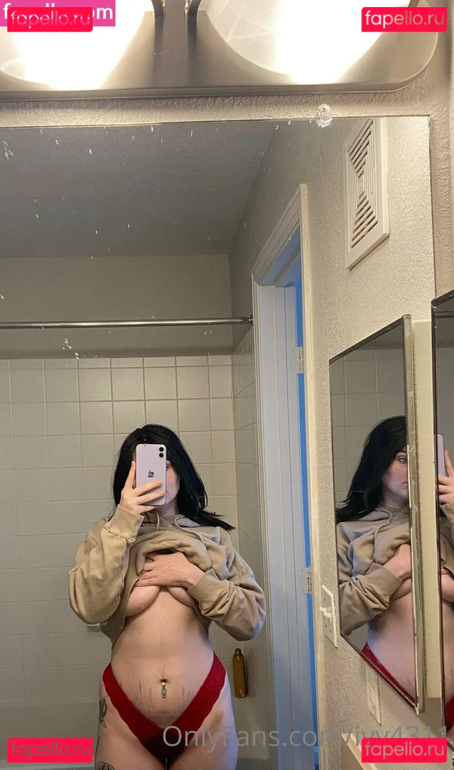 ivy4311 Onlyfans Photo Gallery 