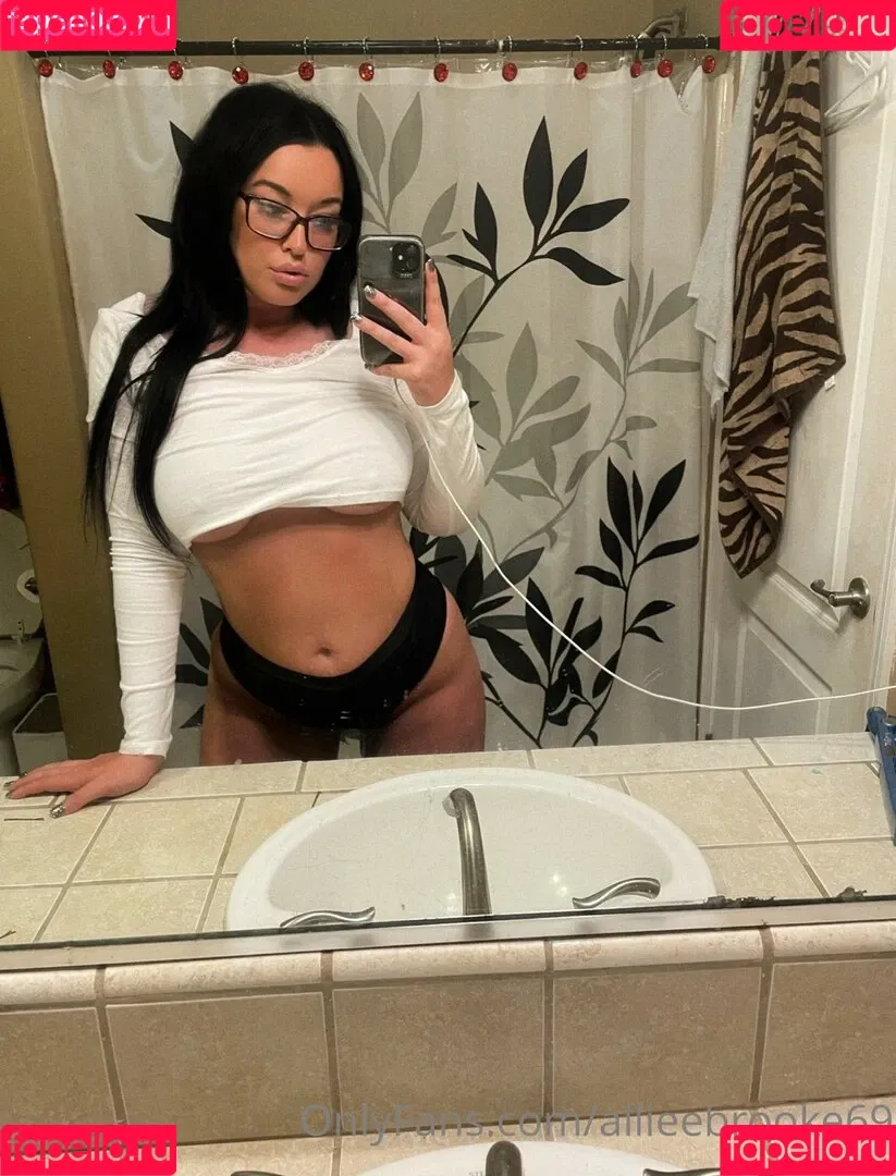 Allieebrooke69 Onlyfans Photo Gallery 