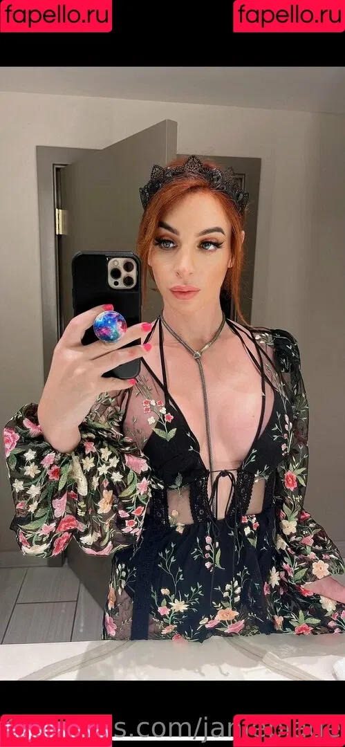 janieblade Onlyfans Photo Gallery 