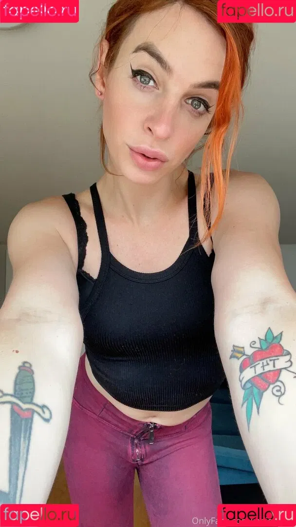janieblade Onlyfans Photo Gallery 