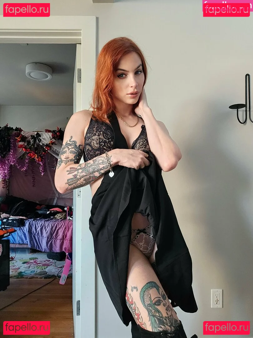 janieblade Onlyfans Photo Gallery 