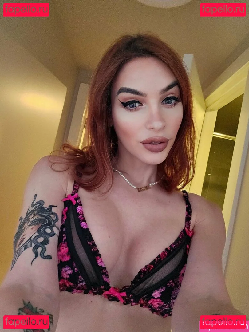 janieblade Onlyfans Photo Gallery 