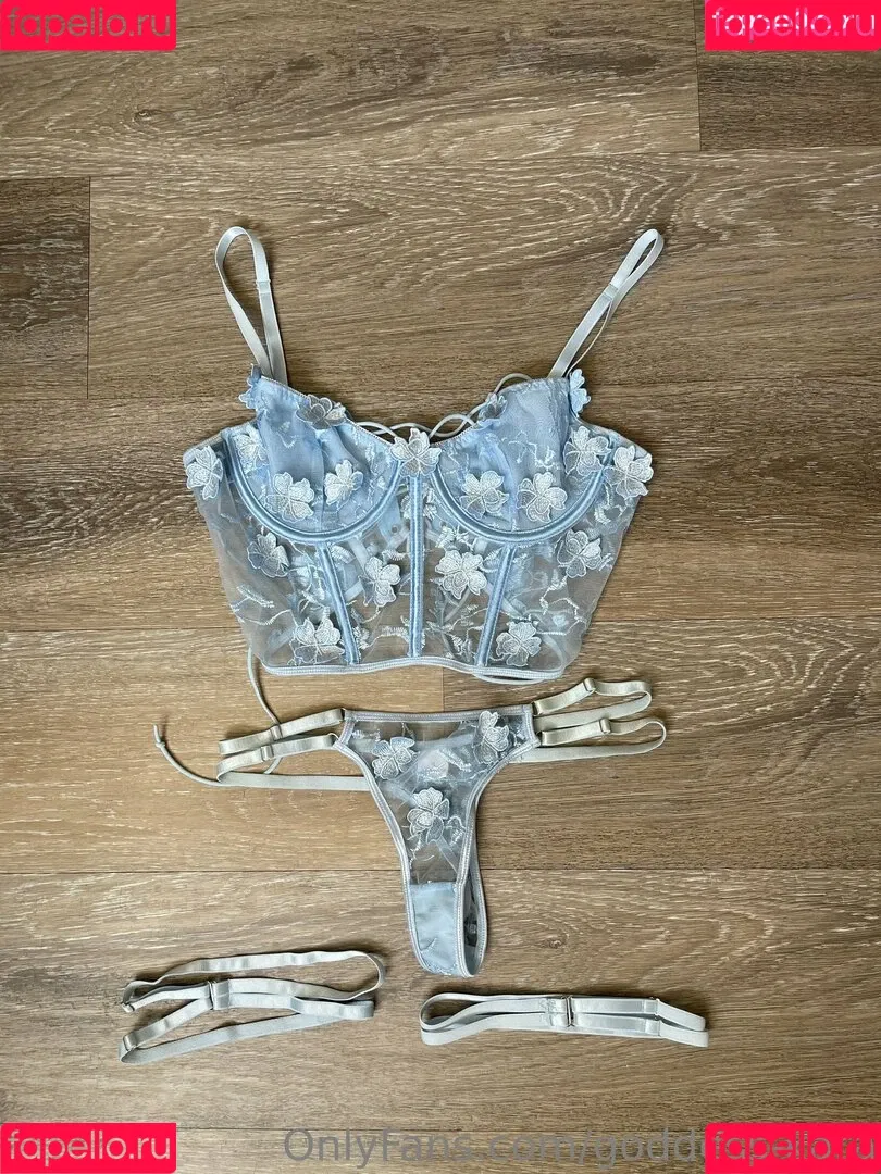 goddess-kara Onlyfans Photo Gallery 