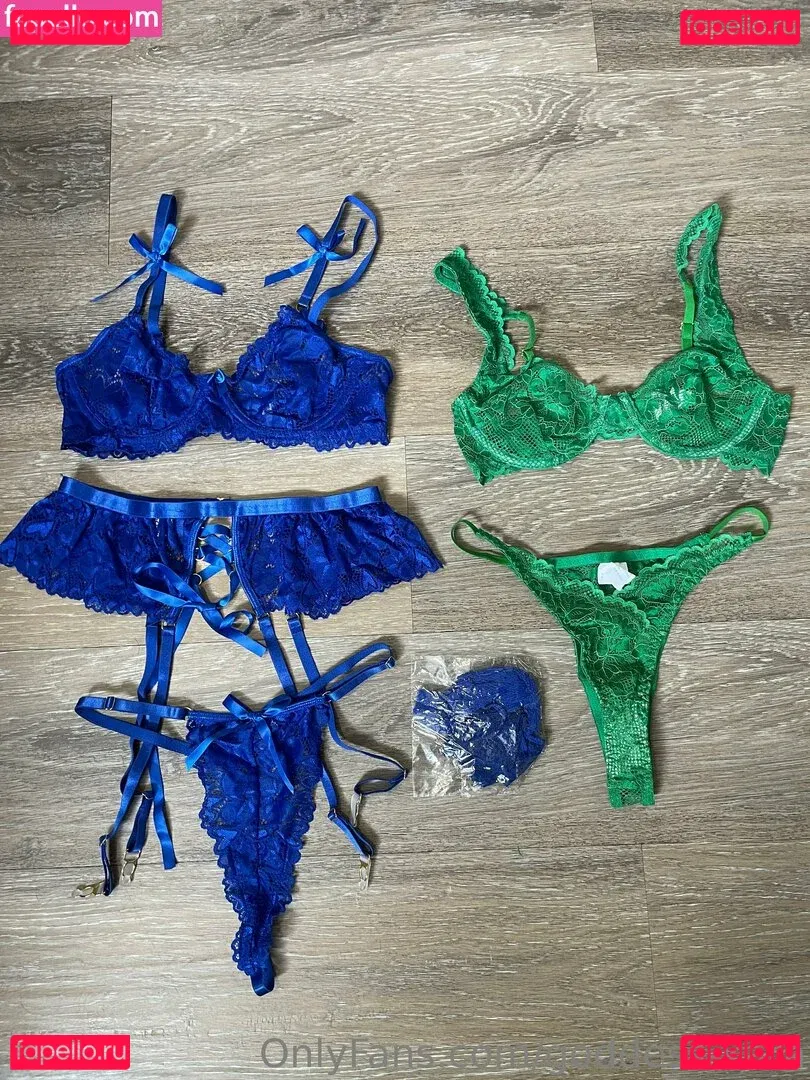 goddess-kara Onlyfans Photo Gallery 