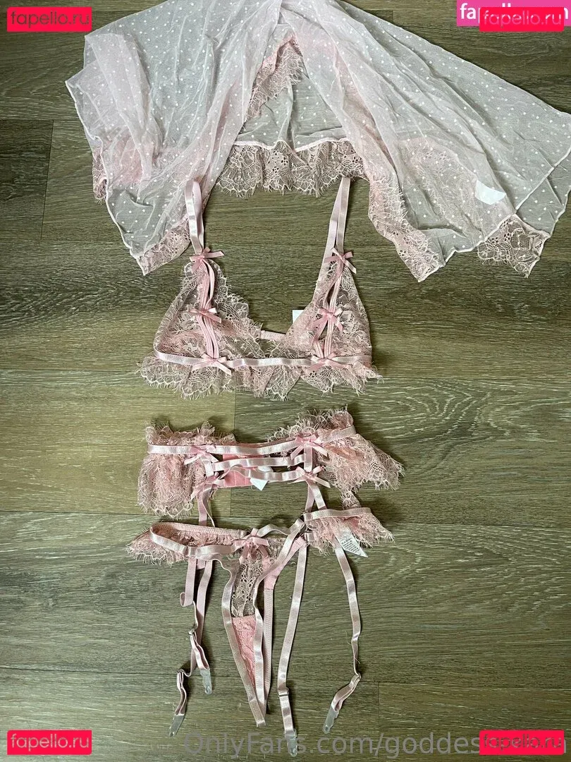 goddess-kara Onlyfans Photo Gallery 