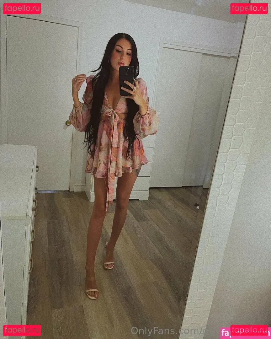 goddess-kara Onlyfans Photo Gallery 