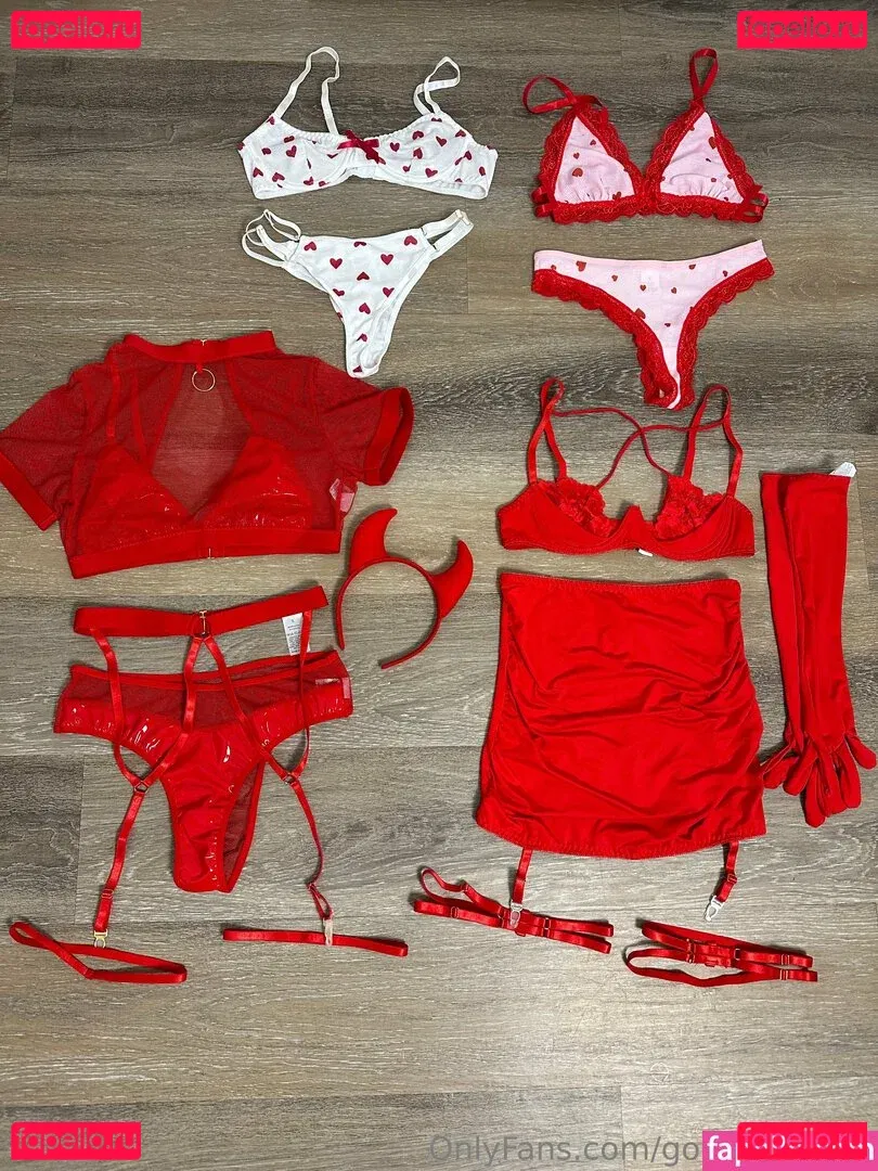 goddess-kara Onlyfans Photo Gallery 