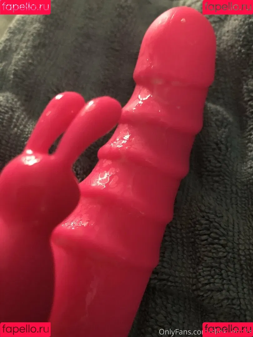 slinkydrinks Onlyfans Photo Gallery 