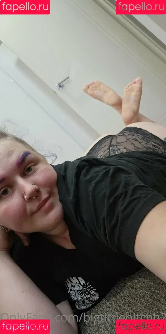 bigtittybitchh2 Onlyfans Photo Gallery 