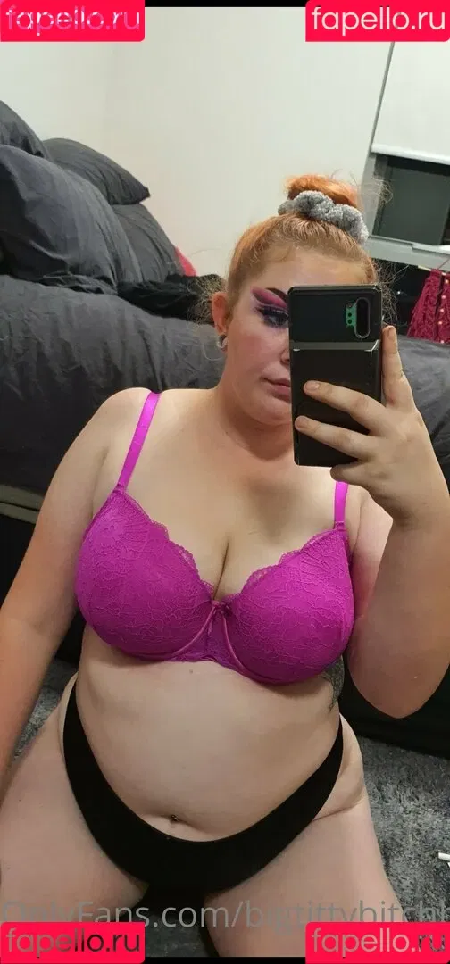 bigtittybitchh2 Onlyfans Photo Gallery 