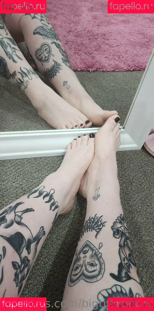 bigtittybitchh2 Onlyfans Photo Gallery 