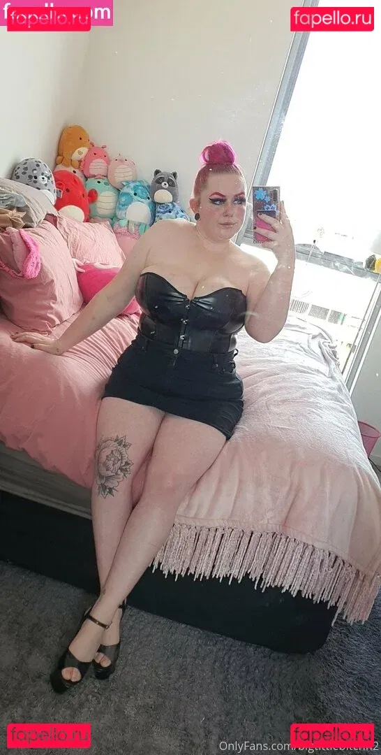 bigtittybitchh2 Onlyfans Photo Gallery 