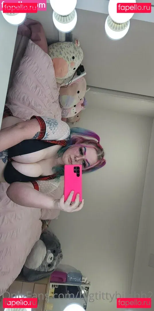 bigtittybitchh2 Onlyfans Photo Gallery 