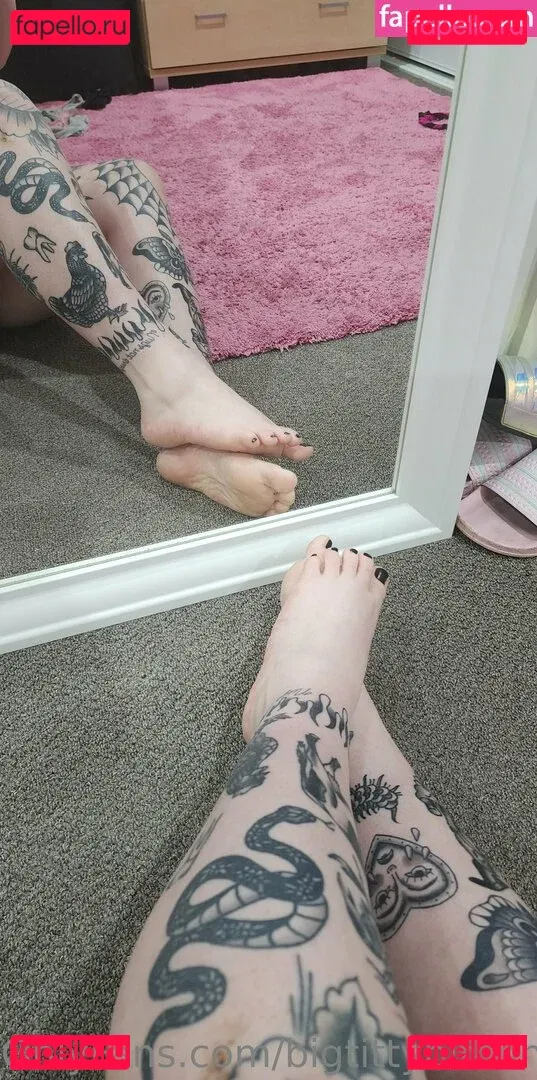 bigtittybitchh2 Onlyfans Photo Gallery 