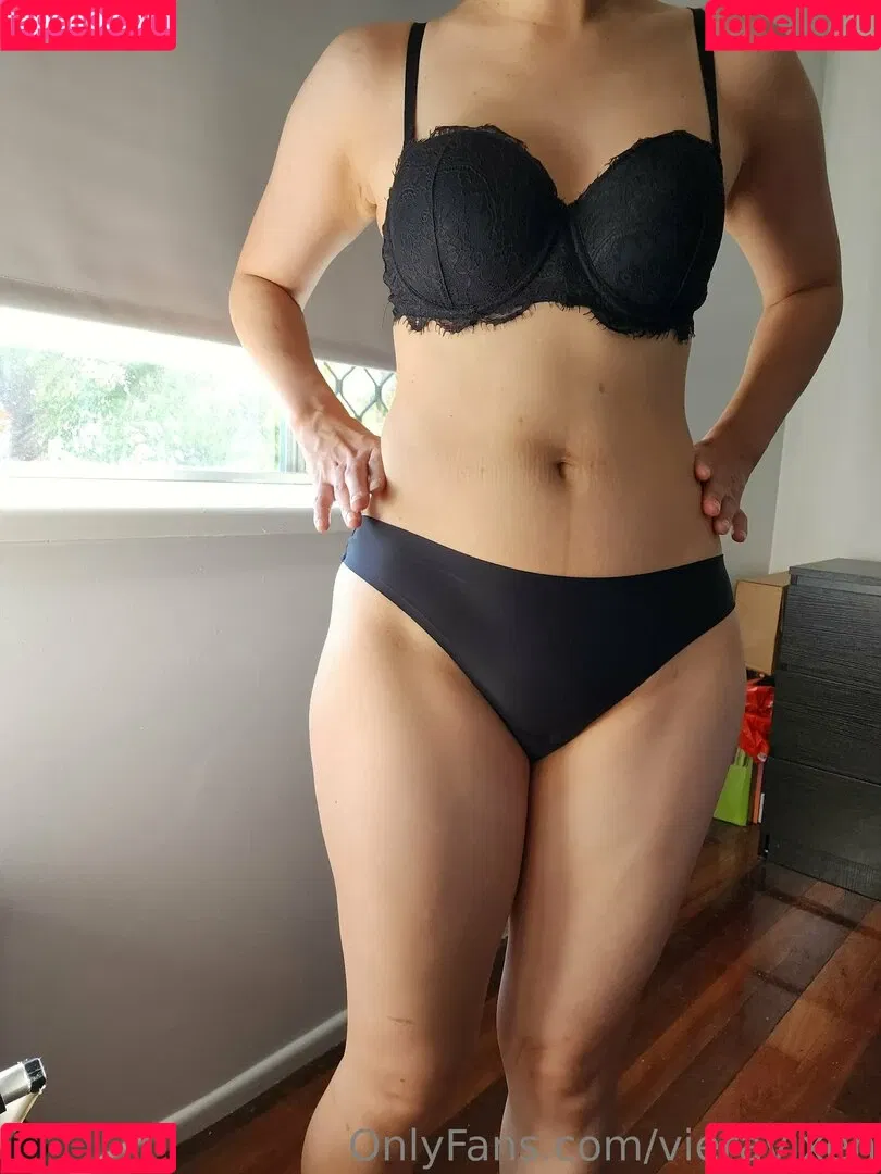 vieravixen Onlyfans Photo Gallery 
