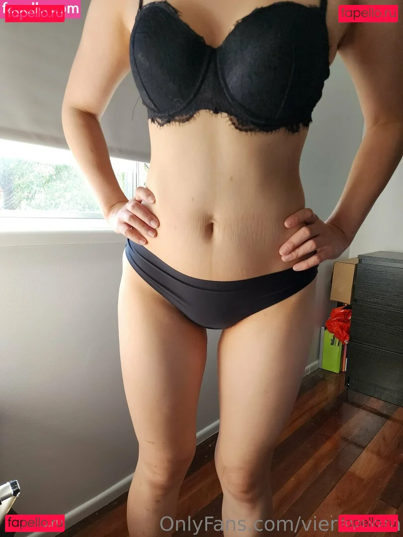 vieravixen Onlyfans Photo Gallery 