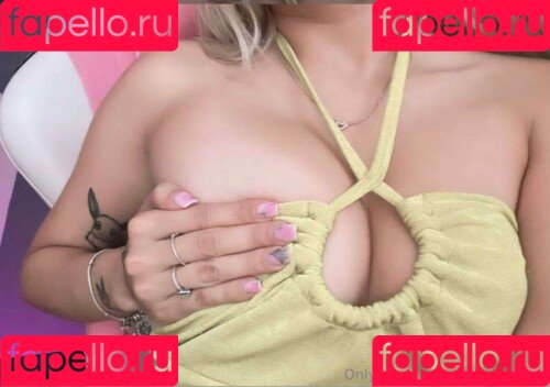 yolamartinezv Onlyfans Photo Gallery 