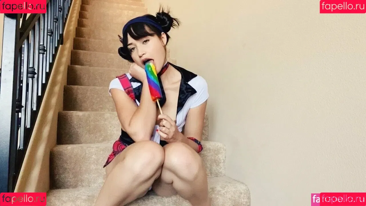 avilovexxx Onlyfans Photo Gallery 